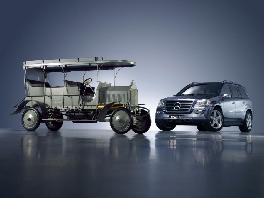  Mercedes-Benz Vision GL420 BlueTEC 2007 года  (фото 8 из 15)